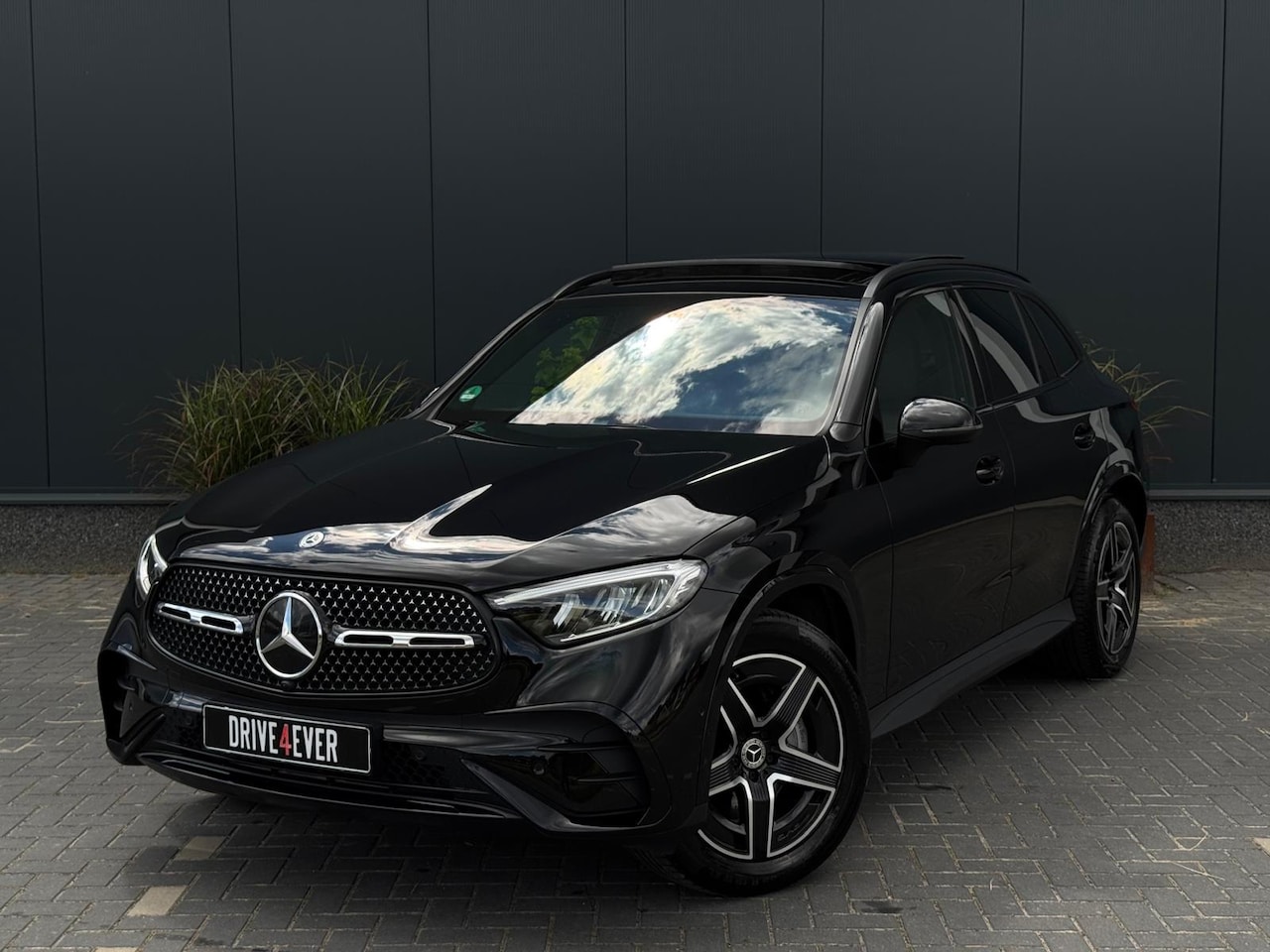 Mercedes-Benz GLC-klasse - 200 4MATIC AMG Line FULL PANO|NAVI|LED|MM SEATS|CLIMATE - AutoWereld.nl