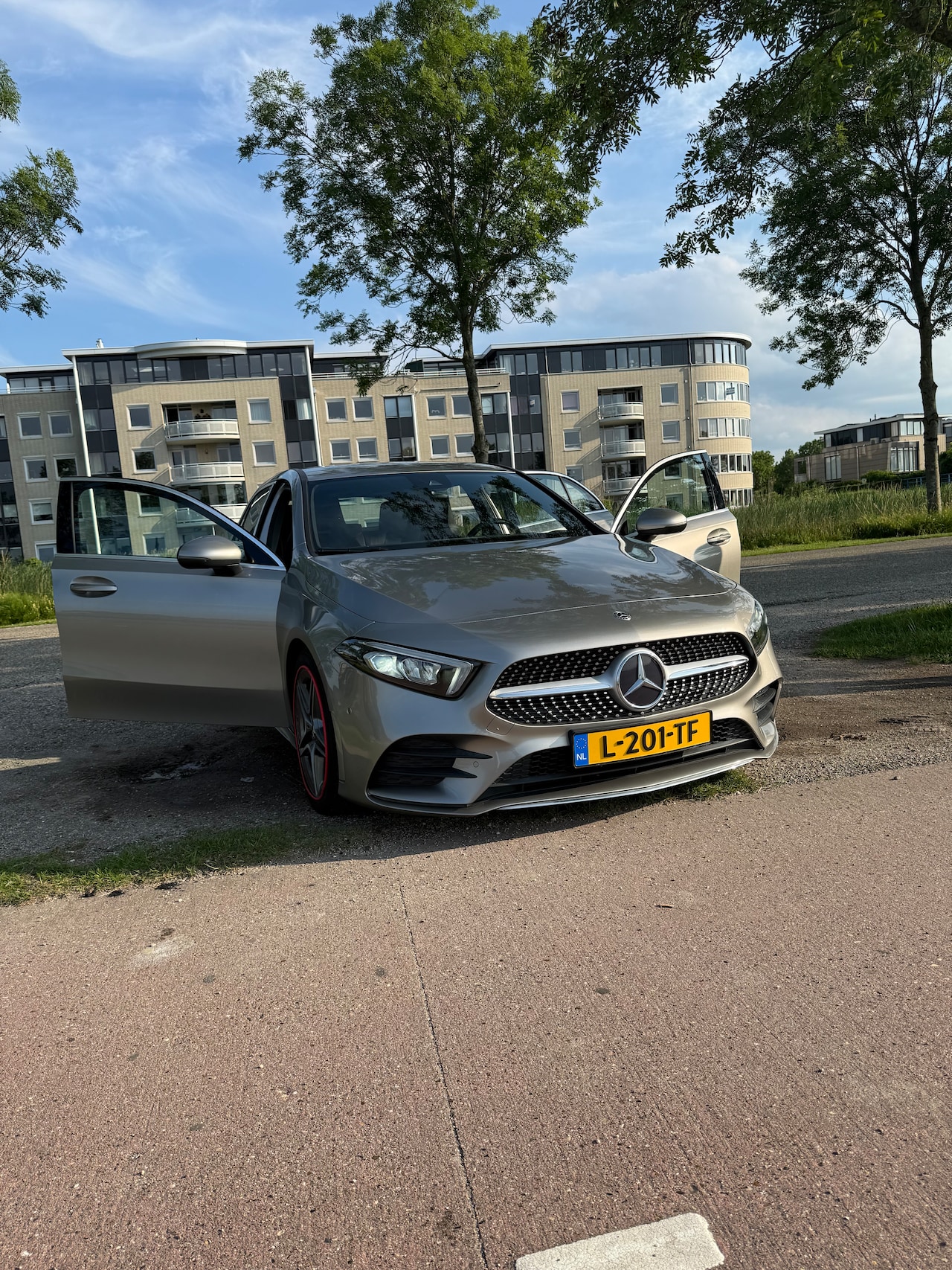 Mercedes-Benz A-klasse - 180 Business Solution AMG - AutoWereld.nl
