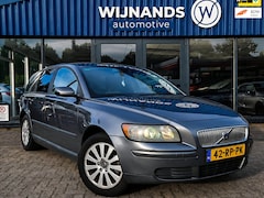 Volvo V50 - 1.8 Elite Trekhaak Airco Parksensoren Cruise Elek