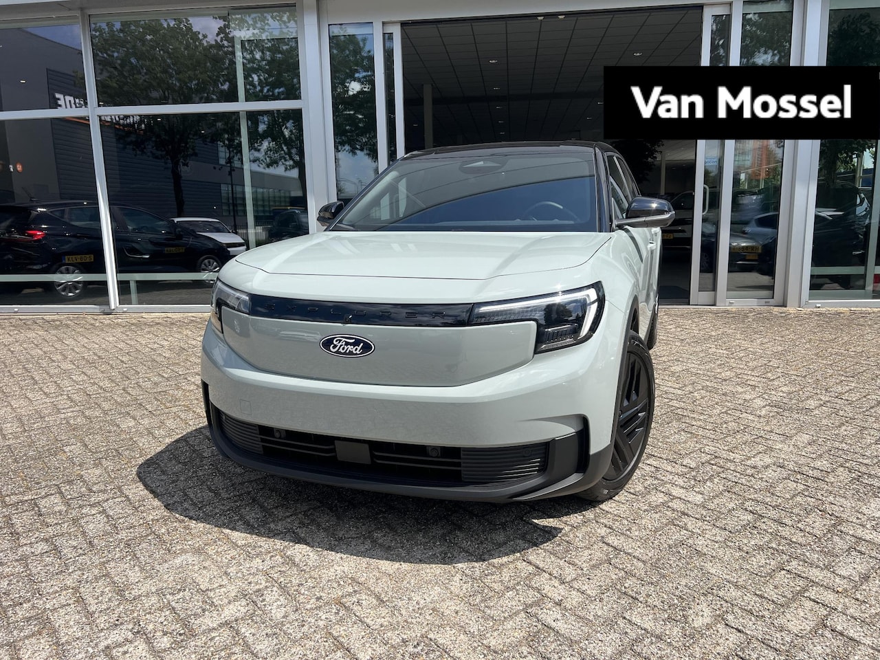 Ford Explorer - Collection RWD | 286pk | Elek. trekhaak | AD Cruise | 20 Inch | Nu van €49.700 voor €46.20 - AutoWereld.nl