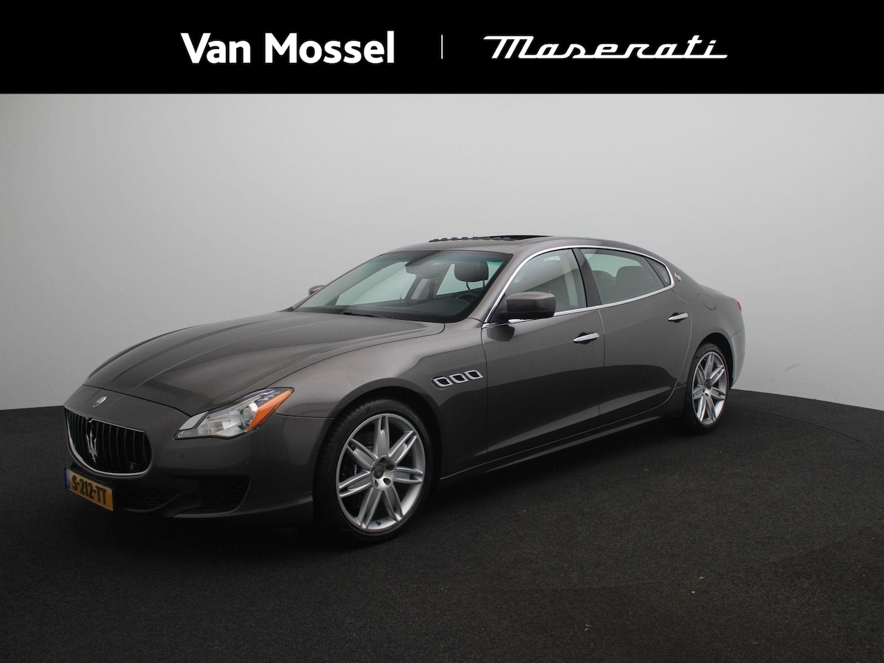 Maserati Quattroporte - 3.0 S Q4 | Panoramadak | NAVI | Camera | Stoelverwarming | - AutoWereld.nl