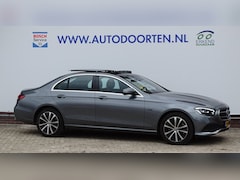 Mercedes-Benz E-klasse - 300 e Exclusive Line|Pano|Ambiance|Snel Binnen