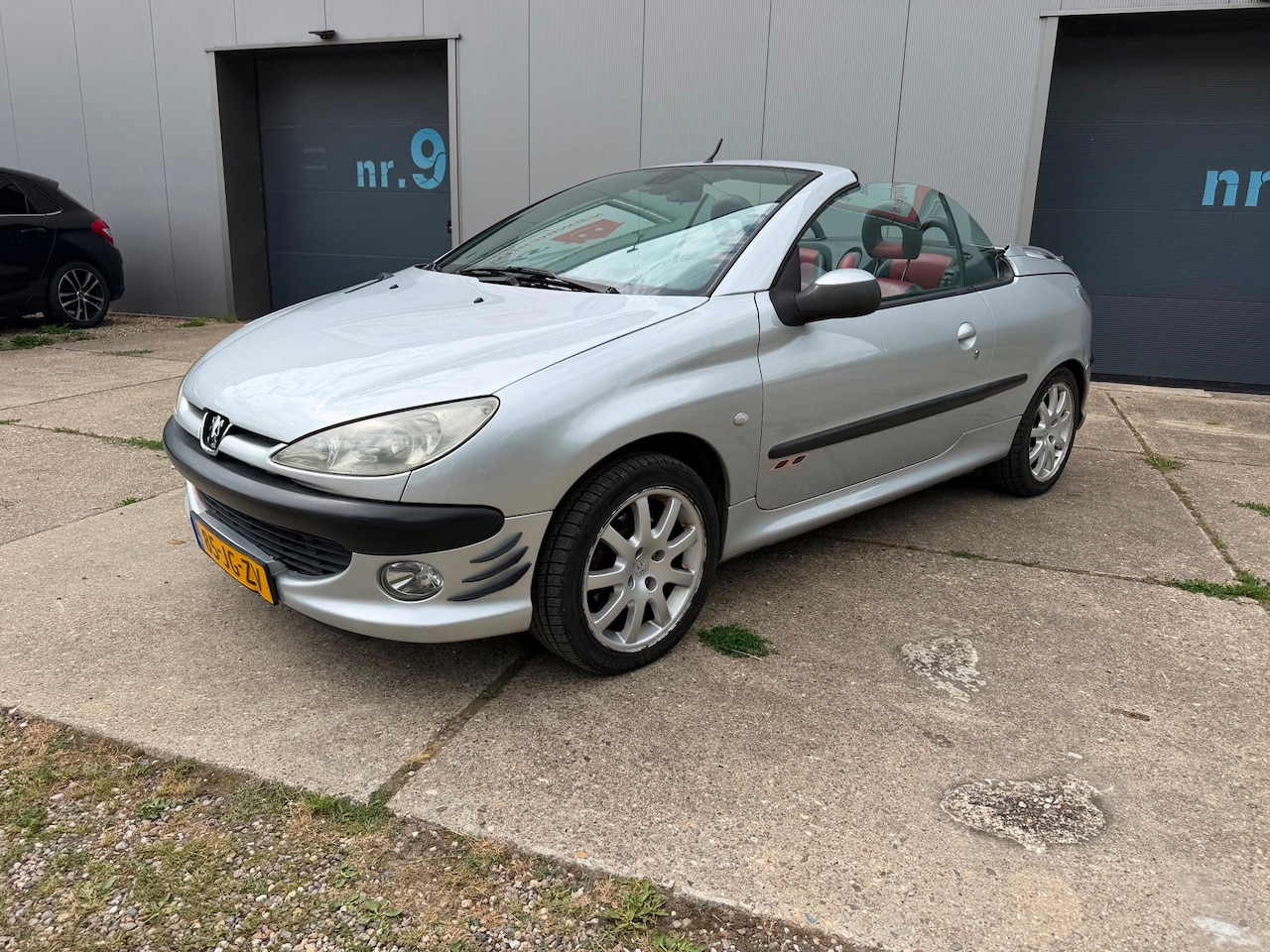 Peugeot 206 CC - 2.0-16V met airco - AutoWereld.nl