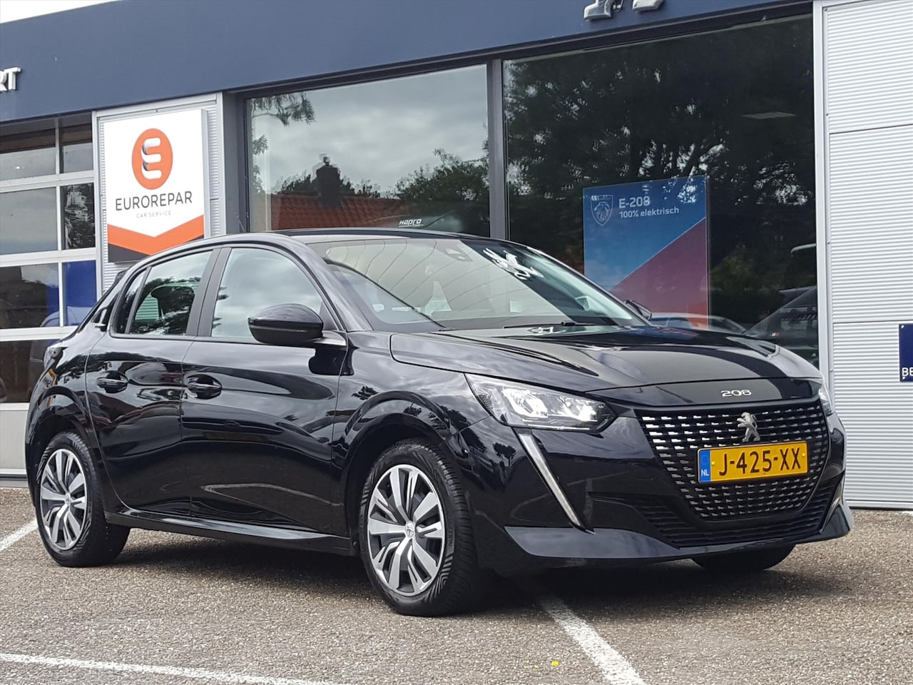 Peugeot 208 - 1.2 PureTech 75pk Active Navigatie TOM-TOM | AIRCO | Cruise control | Bluetooth | Apple Ca - AutoWereld.nl