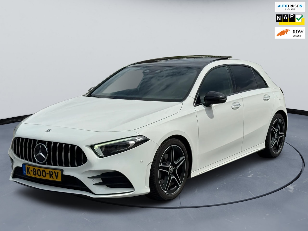 Mercedes-Benz A-klasse - 180 Business Solution AMG|Pano|Memory|Sfeerverlicht|Keyless| - AutoWereld.nl