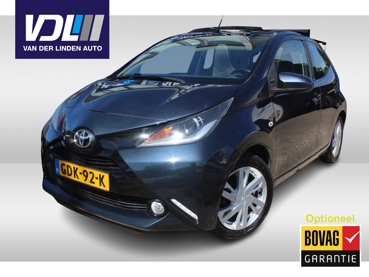 Toyota Aygo - 1.0 VVT-i x Cabrio Navi l Stoel verwarming l Airco l Cruise control l Parkeer camera - AutoWereld.nl