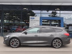 Ford Focus Wagon - 125PK ST-LINE BUSINESS TREKHAAK WINTERPACK AD-CRUISE 18"LM-VELGEN KEYLESS P-SENSOREN