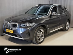BMW X3 - xDrive30e 19"/Trekhaak/Leder + memory/Adaptieve cruise/Keyless/Dodehoek/Head-up/360 camera