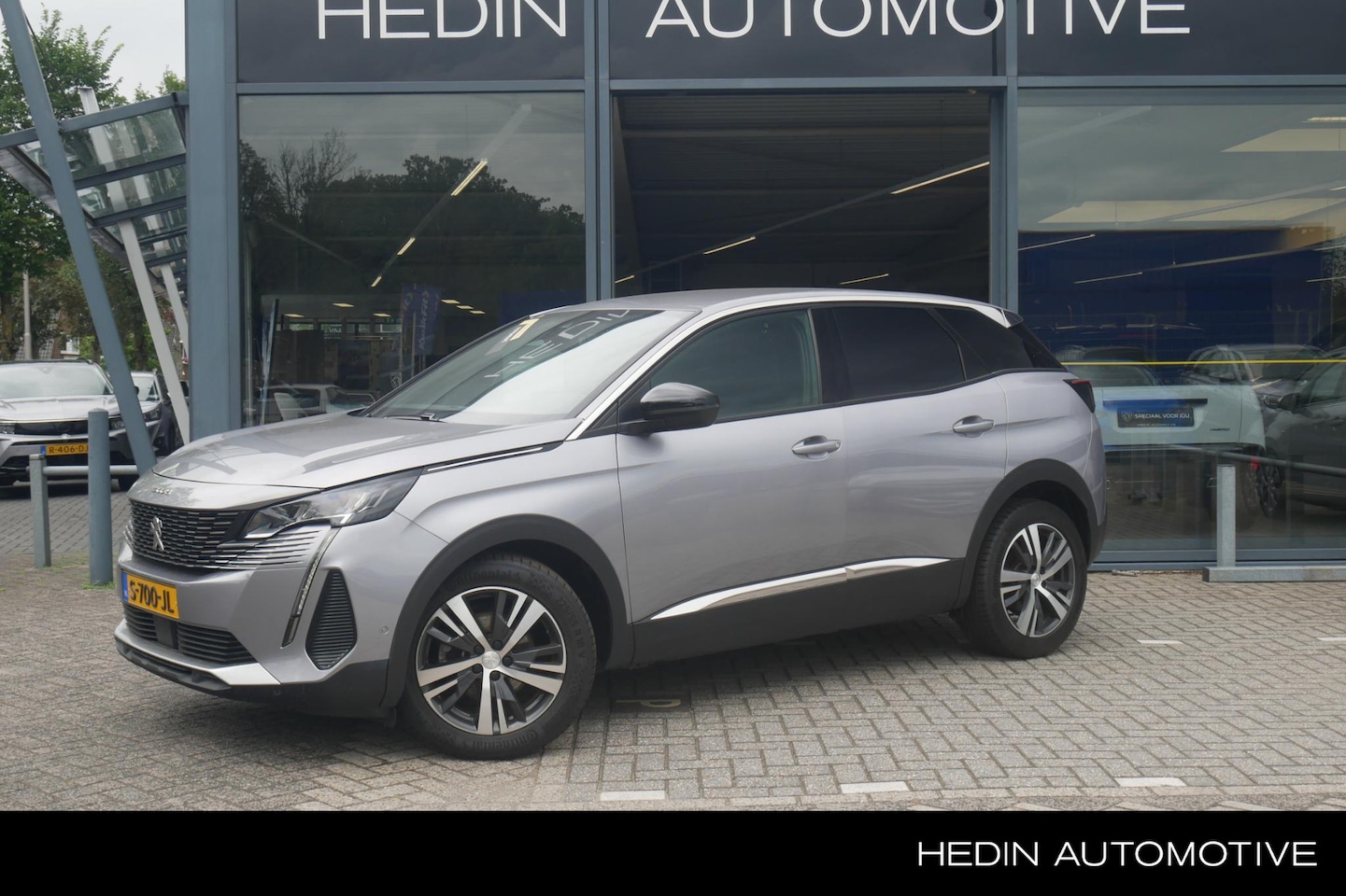 Peugeot 3008 - 1.2 130 pk Allure Pack Business Aut. | Trekhaak | Navigatie | Camera | Volleder | Stoelver - AutoWereld.nl