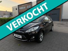 Ford Fiesta - 1.4 Ghia | NAP | Airco |Nieuwe APK