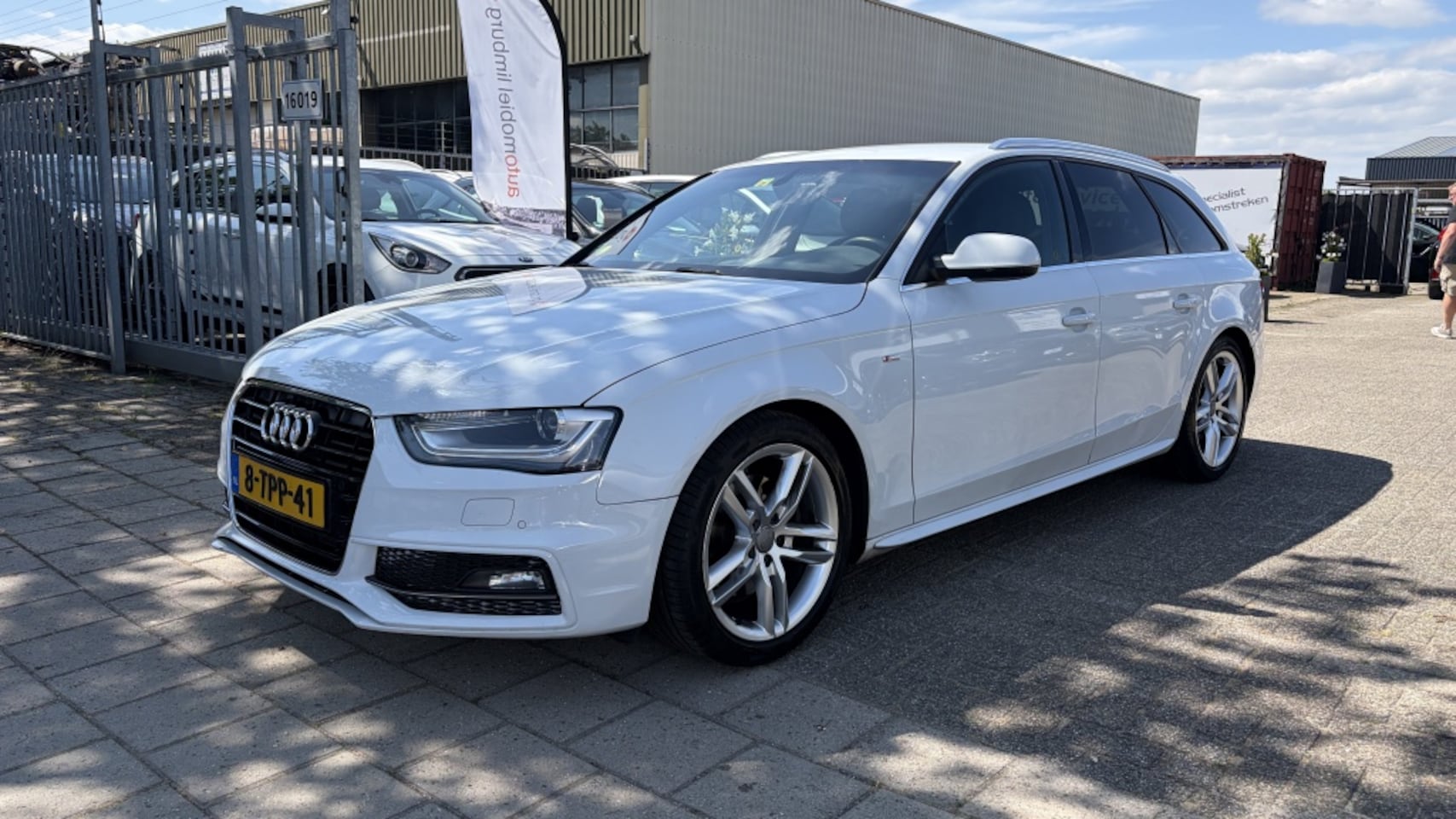 Audi A4 Avant - 2.0 TDI Proline S I Éérste eigenaar, dealer onderh - AutoWereld.nl