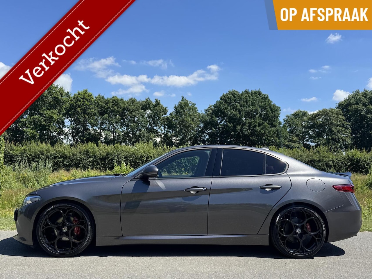 Alfa Romeo Giulia - 2.0T 310pk RWD, 20inch, Helemaal af!! - AutoWereld.nl