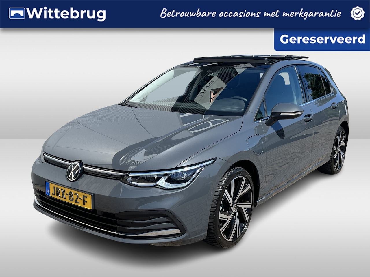 Volkswagen Golf - 1.4 eHybrid Style / AUTOMAAT/ PANO/ TREKHAAK/ STANDKACHEL/ ACC/ PARK.SENSOR.V+A/ CAMERA/ M - AutoWereld.nl