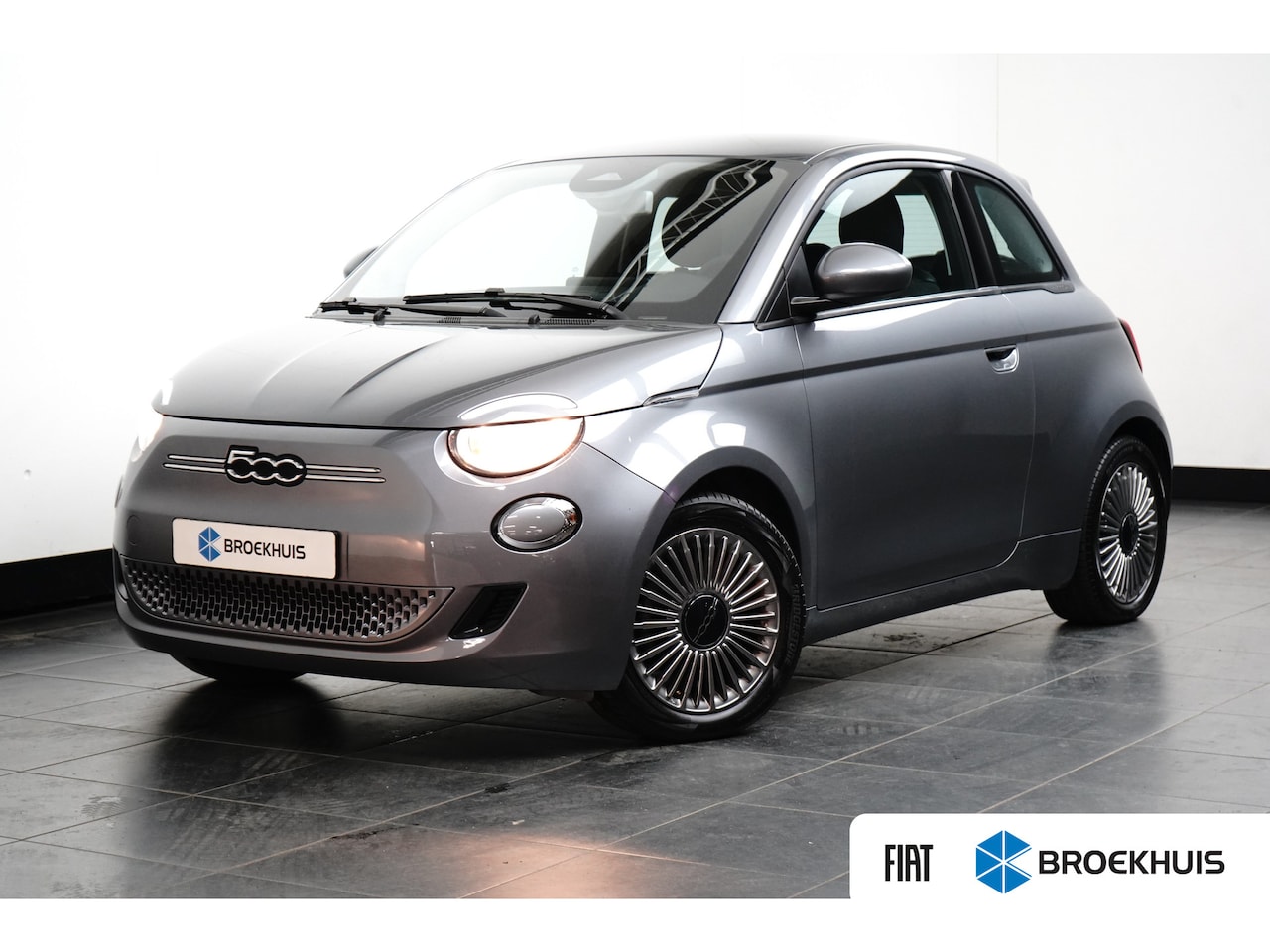 Fiat 500 - Icon 42 kWh / Navigatie / Camera / Carplay / ECC / 16'' LMV - AutoWereld.nl