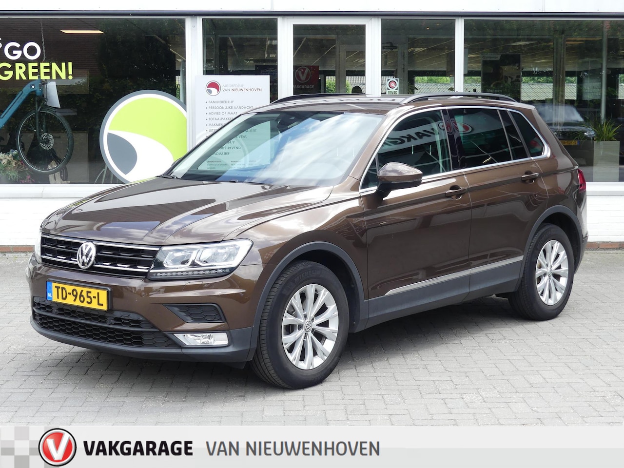 Volkswagen Tiguan - 1.4 TSI ACT Comfortline Business R 1.4 TSI ACT Comfortline Business R - AutoWereld.nl