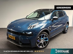 Lynk & Co 01 - 1.5 PHEV | Trekhaak | Camera | Panoramadak | Stoelverwarming | Elektrische achterklep |
