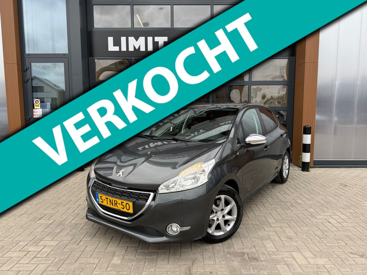 Peugeot 208 - 1.2 VTi Style/Airco/Cruise/Elek.Ramen/Pdc/Navi/Lmv/Nap/Apk - AutoWereld.nl