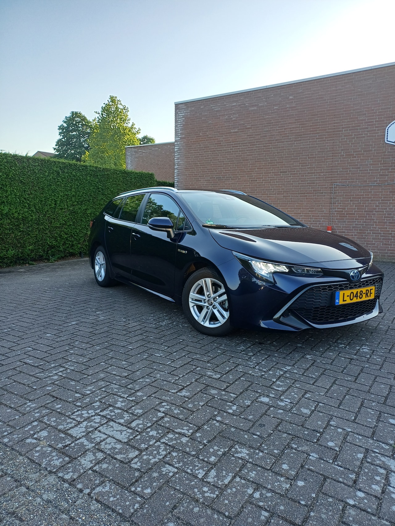 Toyota Corolla Touring Sports - 1.8 Hybrid Active - AutoWereld.nl