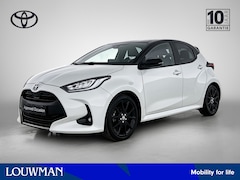 Toyota Yaris - 1.5 Hybrid Style | Dealer onderhouden | Half Lederen bekleding | Stoelverwarming | Navigat