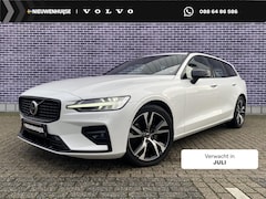 Volvo V60 - 2.0 B3 Plus Dark | Trekhaak | Panoramadak | Harman Kardon Audio | 360 Graden Camera | Park