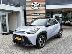 Toyota Aygo X - HYBRID 115 PULSE APPLE/ANDROID KEYLESS PARK-SENSOR CAMERA CLIMA 17"LMV EL-SPIEGELS PRIVACY