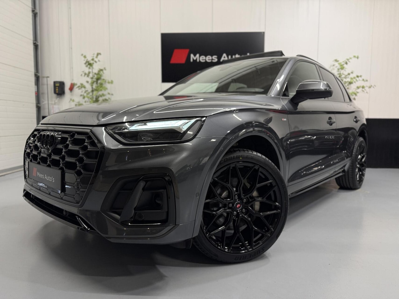Audi Q5 - 50 TFSI e Quattro S edition|Panorama|21"|360 CAM|PDC - AutoWereld.nl