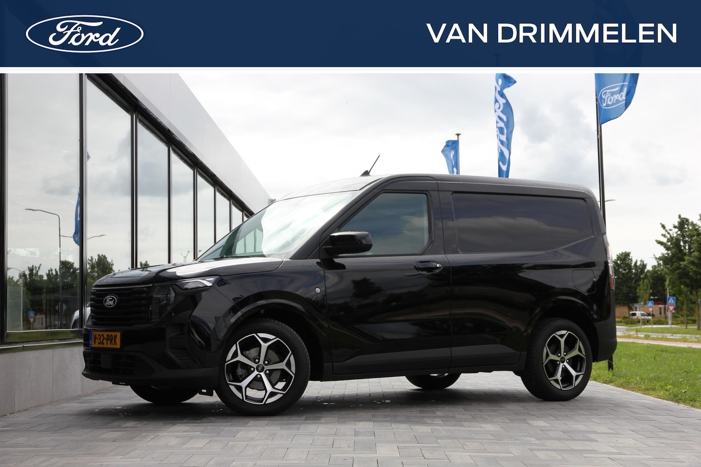 Ford Transit Courier - 1.5 TDCI Limited 1.5 TDCi 100pk Limited - AutoWereld.nl