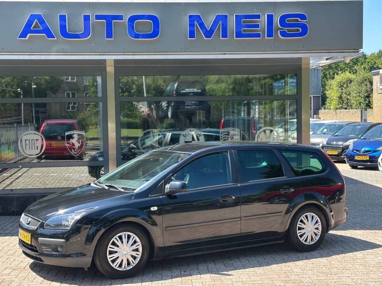 Ford Focus - 1.6-16V Future Airco Navi Telefoon Cruise Trekhaak - AutoWereld.nl