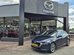 Mazda 2 - 2 SKYACTIV-G 1.5 90 6MT LUXURY /I-Activsense / Carplay