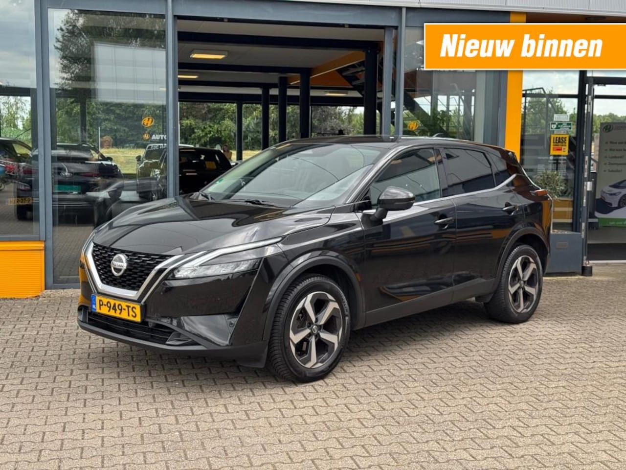 Nissan Qashqai - 1.3 MHEV N-Connecta - BLIS - 360 camera - elec. achterklep - AutoWereld.nl