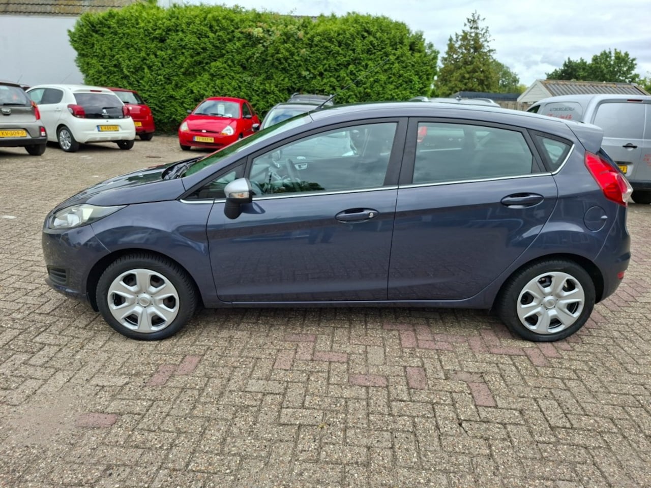 Ford Fiesta - 1.0 Style RADIO-CD/AIRCO/ELEC.RAMEN VOOR/CENTR.VERGR.