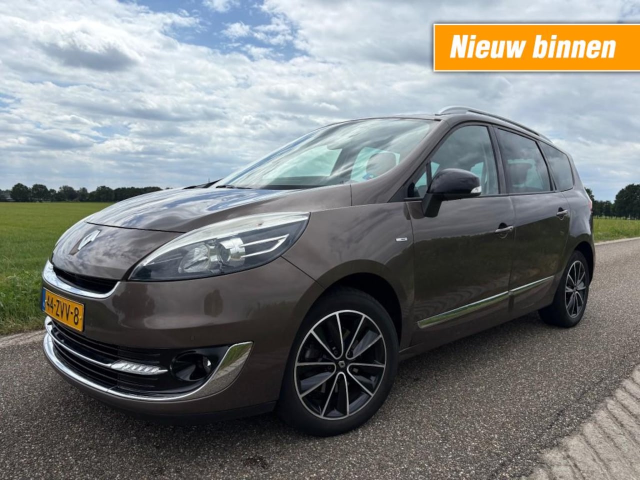Renault Scénic - 1.2 TCE BOSE / PANO / CRUISE / VOLL - AutoWereld.nl