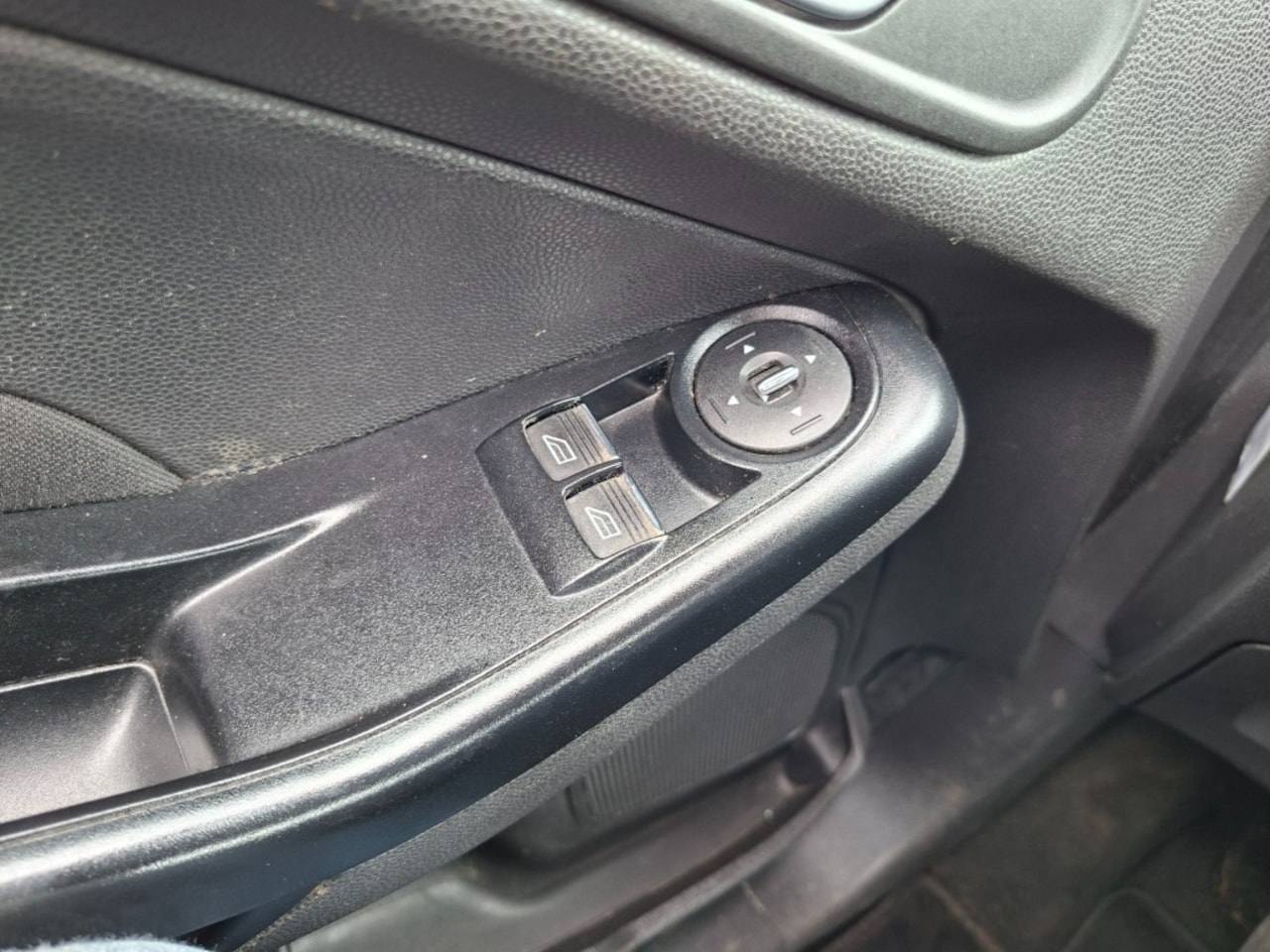 Ford Fiesta - 1.0 Style RADIO-CD/AIRCO/ELEC.RAMEN VOOR/CENTR.VERGR.