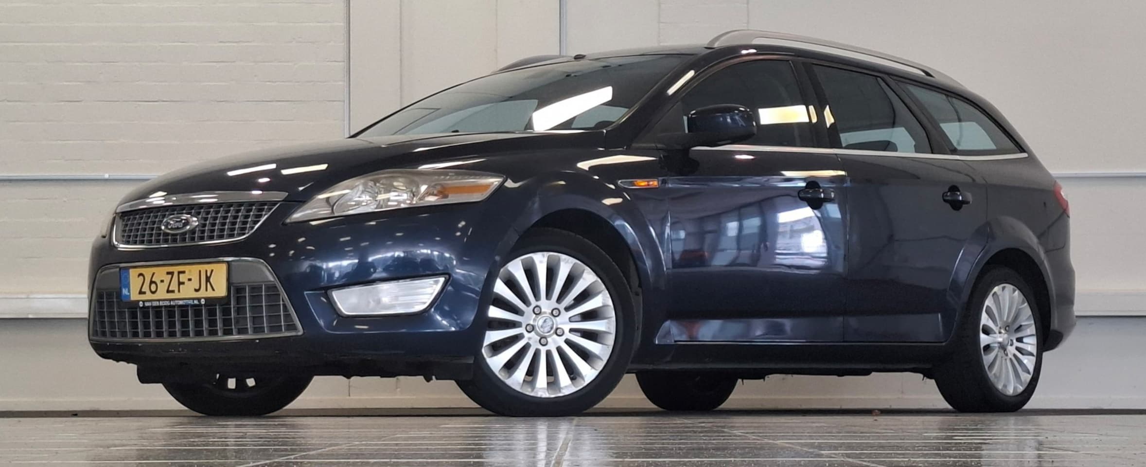 Ford Mondeo Wagon - 2.0i 16V Titanium Nieuwe APK Garantie - AutoWereld.nl