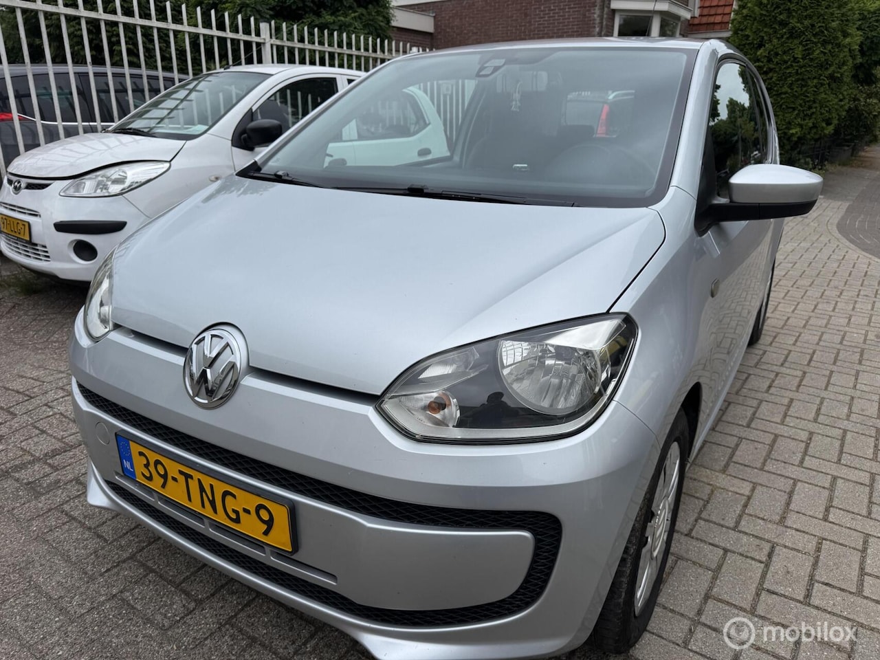 Volkswagen Up! - 1.0 move up! BlueMotion 1.0 move up! BlueMotion - AutoWereld.nl