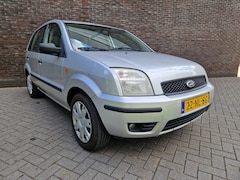 Ford Fusion - 1.4-16V Trend airco APK 07-2027 radio tel keurige auto