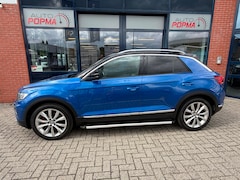 Volkswagen T-Roc - 2.0 TSI 190pk 4Motion Sport Automaat / Open dak / Trekhaak / Leder / Virtual cockpit / Sto