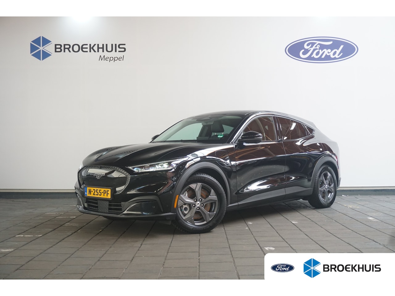 Ford Mustang Mach-E - RWD 75 kWh | 98% SoH | 360 Camera | B&O | All-Season | Dealer Onderhouden | BTW-Auto | Ach - AutoWereld.nl