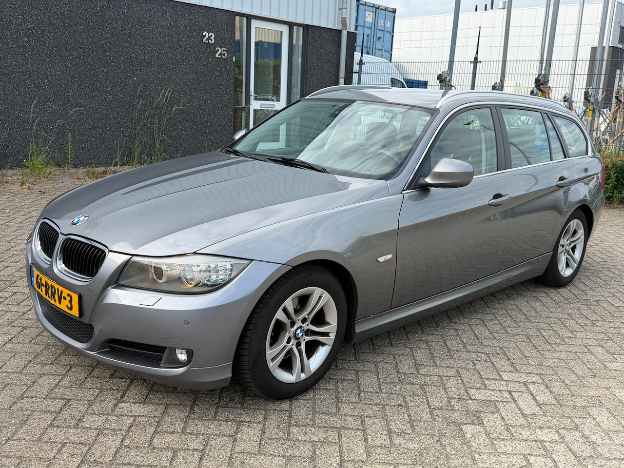 BMW 3-serie Touring - 320d Efficient Dynamics Edition Luxury Line 2011 Leer - AutoWereld.nl