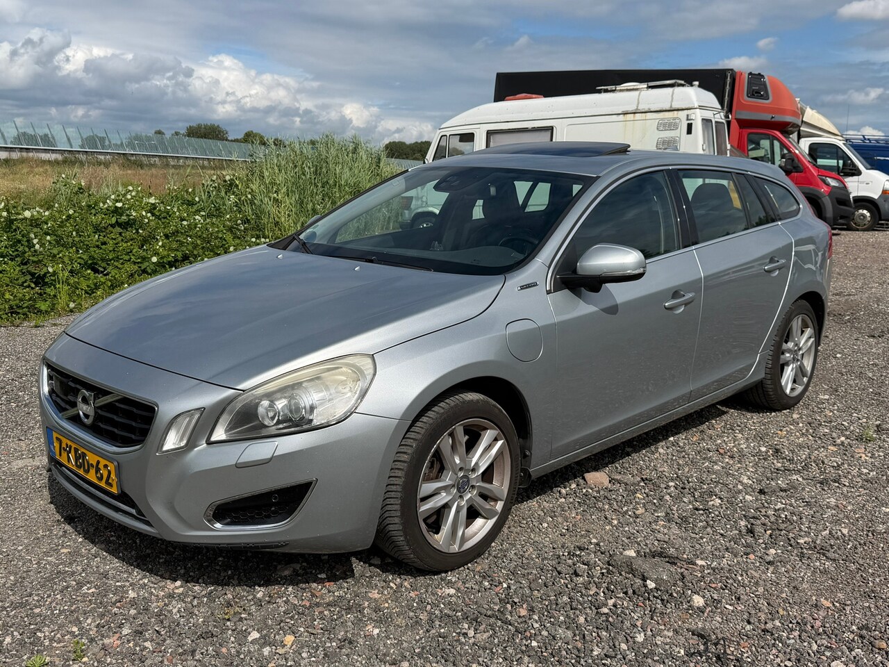 Volvo V60 - 2.4 D6 AWD Plug-In Hybrid Summum 2013 - AutoWereld.nl