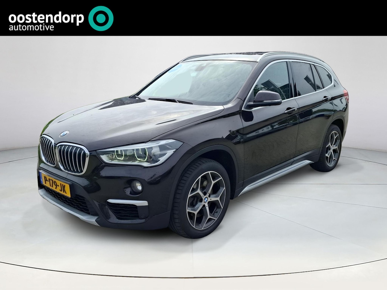 BMW X1 - sDrive20i High Executive | BTW !! | Elektrische stoel | Camera | LED verlichting | trekhaa - AutoWereld.nl
