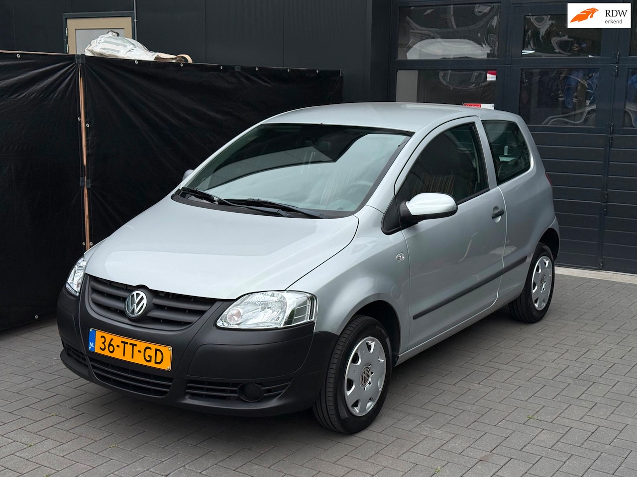 Volkswagen Fox - 1.4 Trendline | Nieuwe APK | Airco | Betrouwbare Auto - AutoWereld.nl