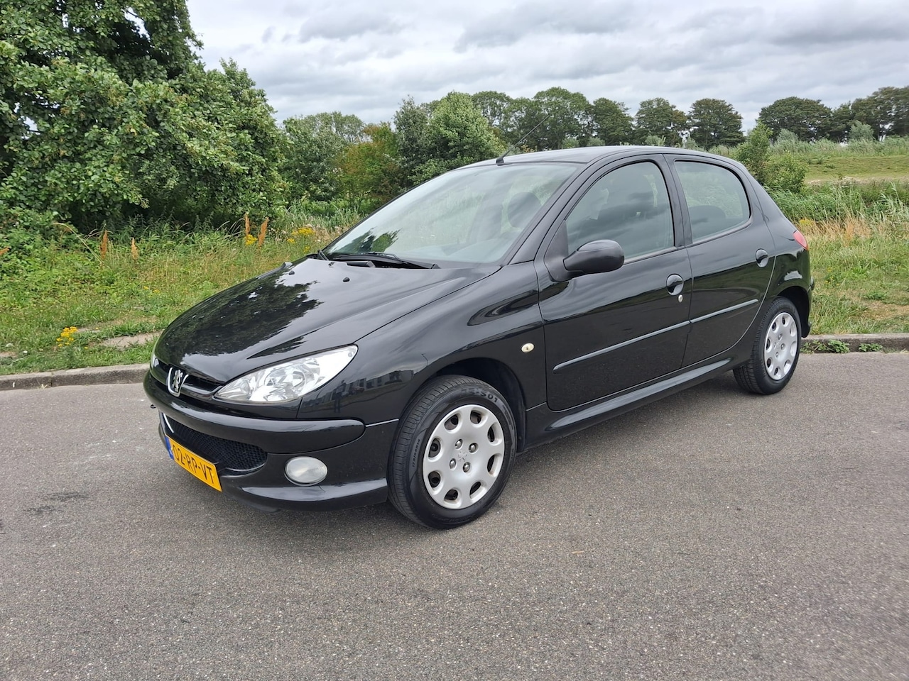 Peugeot 206 - 1.4 Air-line 2 BJ 2005 AIRCO Goed Onderhouden Mooie Peugoet 42 dkm - AutoWereld.nl