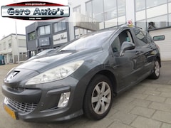 Peugeot 308 SW - 1.6 THP Signature automaat , panorama, cruise , airco ecc
