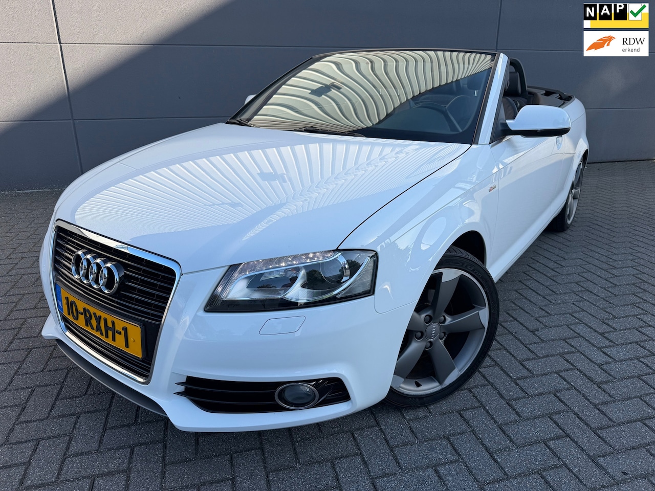 Audi A3 Cabriolet - 1.4 TFSI Ambition Pro Line S*NAVI*Climat-Airco*Cruise*StoelVerwarming*Park-Sensoren*Blueto - AutoWereld.nl