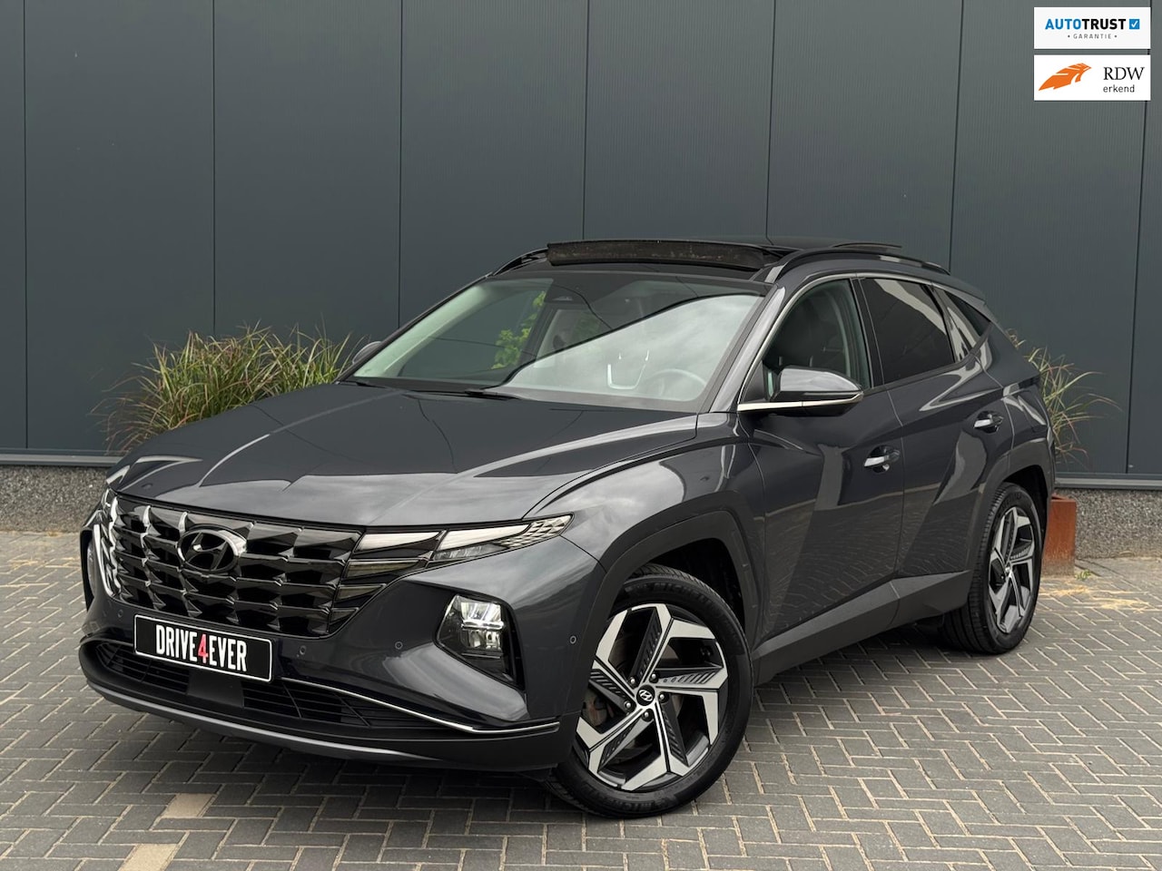 Hyundai Tucson - 1.6 T-GDI PHEV Premium 4WD FULL PANO | LEDER | SPORTVELGEN | ECC - AutoWereld.nl
