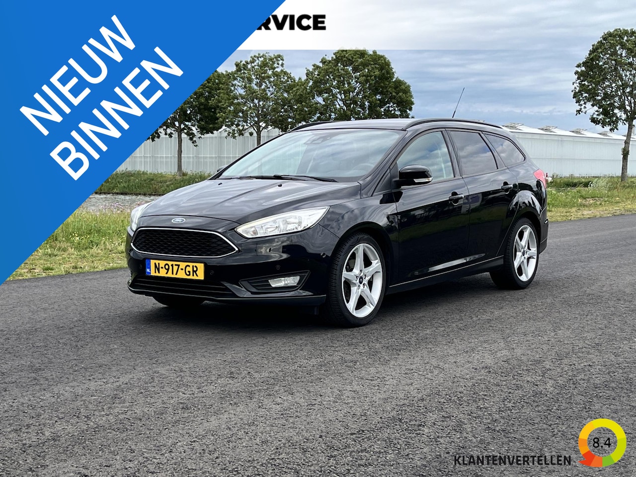Ford Focus Wagon - 1.0 Titanium Edition Clima, cruise, stoel-stuur verwarming, pdc, blindspot - AutoWereld.nl