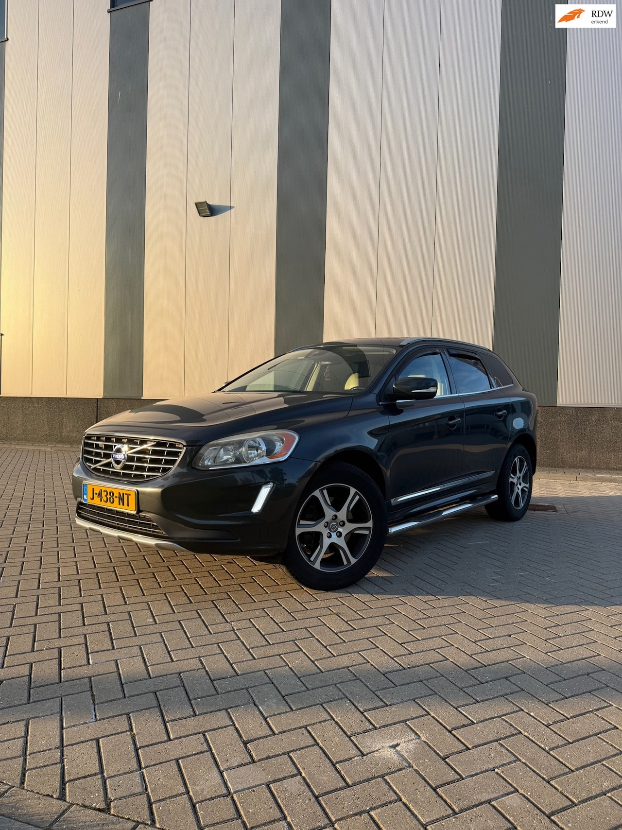 Volvo XC60 - 3.0 T6 Summum 3.0 T6 Summum - AutoWereld.nl