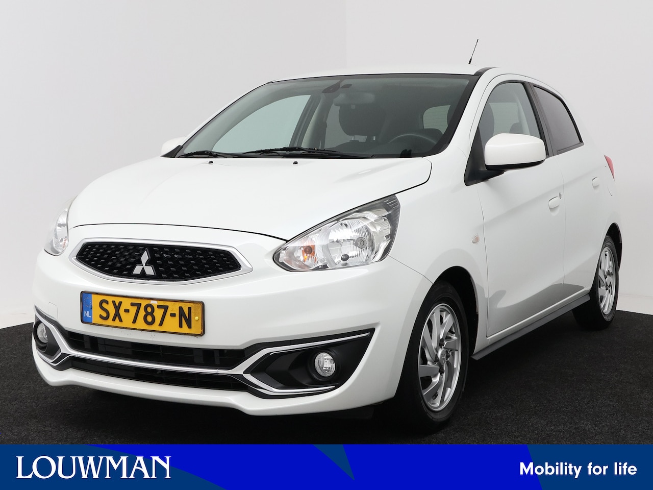 Mitsubishi Space Star - 1.2 Connect Pro | Navigatie | - AutoWereld.nl