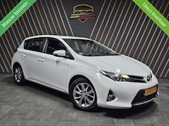 Toyota Auris - 1.3 Now 2014|Trekhaak|Nieuwe APK|Cruise Control